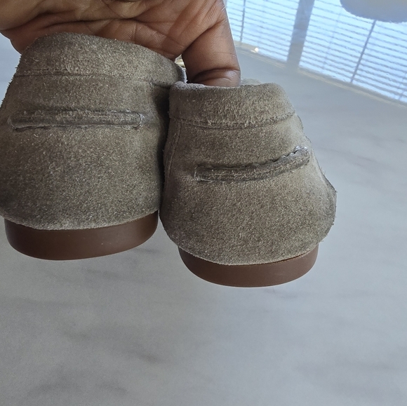 Kate Spade Carson Loafers Women Sz 6M Gray Gold Medallion Flats Comfy - Picture 9 of 13